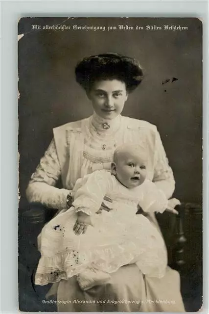 13932270 - Grossherzogin Alexandra und Erbgrossherzog AK Adel Mecklenburg 1910