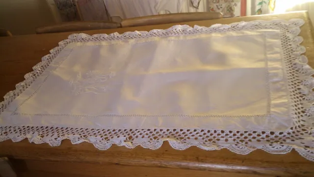 Vintage Hand Embroidered Irish Linen Decorative Pillowcase
