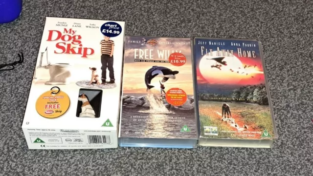 3 X Family Vhs My Dog Skip,fly Away Home,free Willy