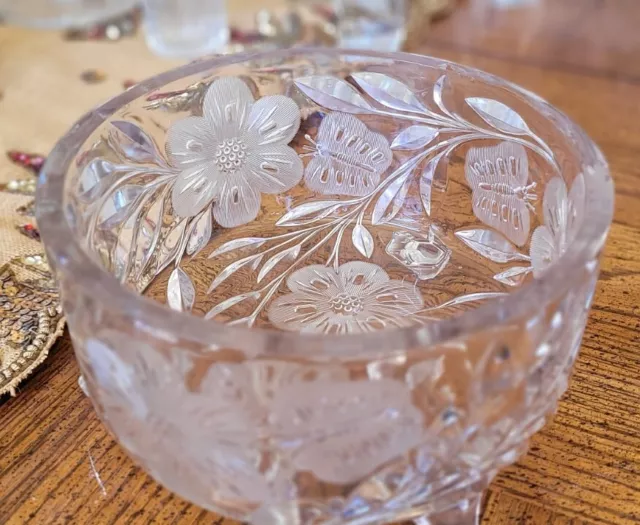 American Brilliant Cut Crystal Deep Bowl Footed Daisy Flower Butterfly RARE