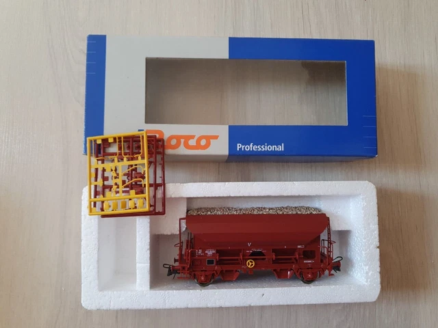 ROCO - SNCF - WAGON TREMIE AVEC SON CHARGEMENT  - Ech HO  - Ref: 47490 - Ep IV -