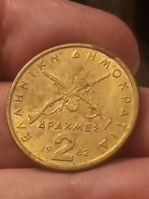 GREECE 1982 2 DRACHMA Apaxmai COINS GEORGIOS KARAISKI Auction Kayihan coins