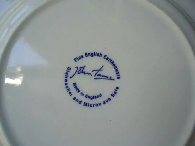 john tams  willow pattern blue & white entree salad plate  England 3