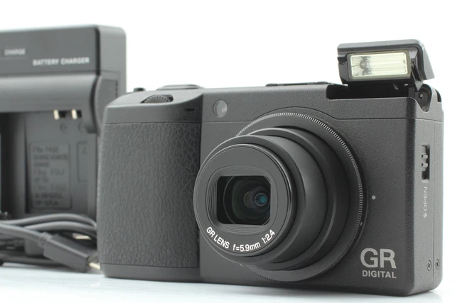 [MINT ] RICOH GR DIGITAL II 2 Black 10MP Point & Shoot Compact Camera From JAPAN