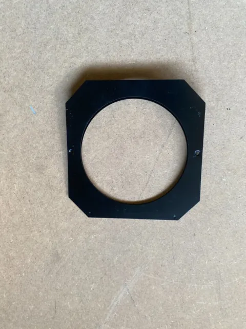 Porte-filtre couleur 130 mm x 135 mm environ Ouverture 100 mm FFR Colorframe