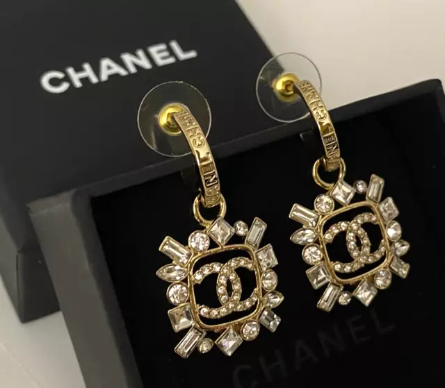 CHANEL EARRINGS CC Logo Stud Dangle Crystals Rhinestones Gold Tone $259.00  - PicClick