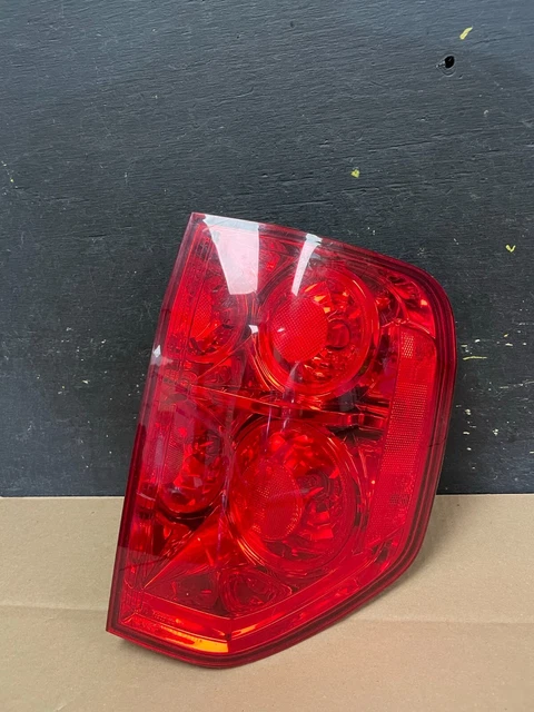 2003 2004 2005 Honda Pilot Right Passenger Side Tail Light Oem 1595G DG1