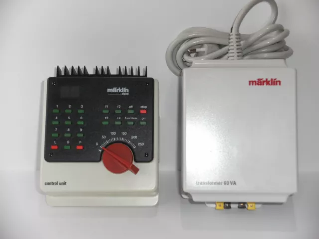 Märklin HO 6021 Control Unit mit 6005 Trafo 60 VA und Handbuch guter Zustand