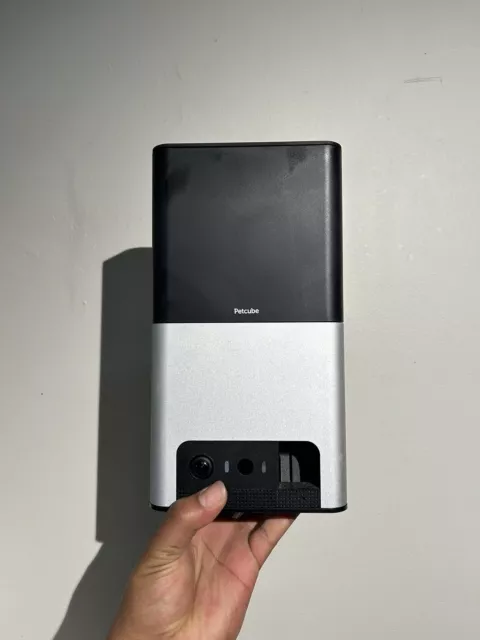 Petcube Bites 2 Wi-Fi Pet Camera with Treat Dispenser & Alexa Built-in BB20US