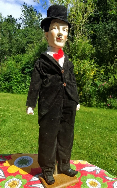 Poupée Charlie Chaplin vintage, en porcelaine et tissu - 46