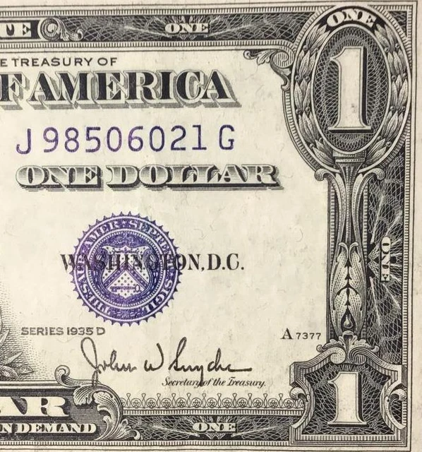 1935D $1 Blue SILVER Certificate Choice VF! Crispy! X6021 Old US Paper Currency