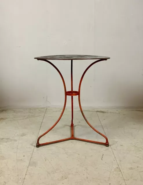 French 19th century wrought iron and tole garden bistro table