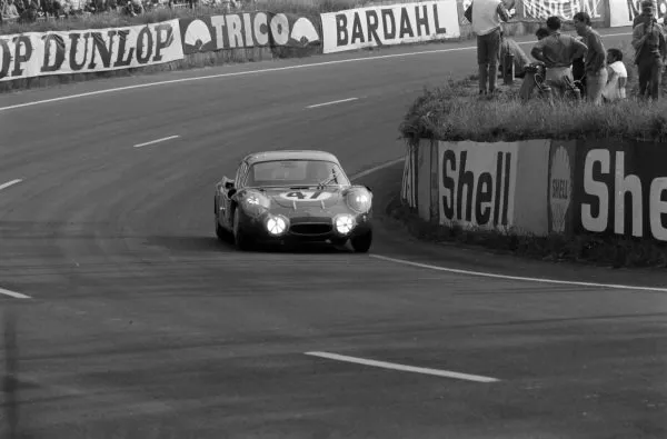 Jean Claude Andruet & Robert Bouharde Alpine A210 Renault Le Mans 1967 Old Photo