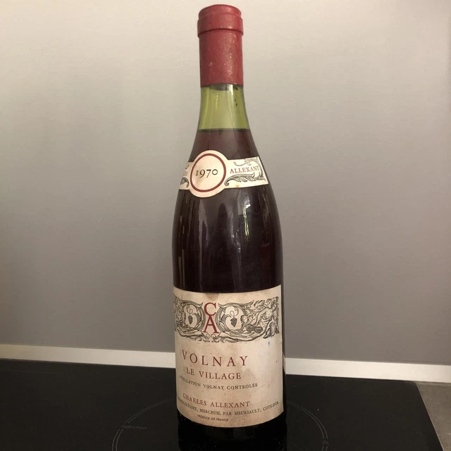 Volnay Le Village
