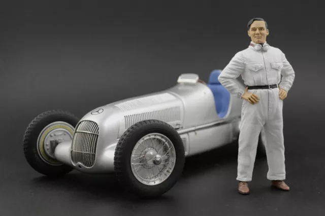 Manfred Von Brauchitsch Figure for 1:18 Mercedes W154 SSKL CMC !! NO CAR !!