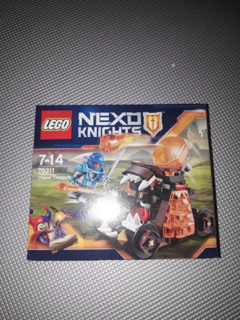 LEGO 70311 NEXO KNIGHTS CAOS CON LA CATAPULTA nuovo