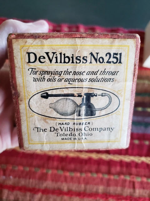 DeVilbiss No 251 Atomizer Nose Throat Pump Spray Perfume Bottle Glass