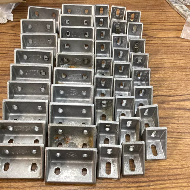 40+ Flexlink Angle Bracket (Used)#XLFA44B & #XMFA84B