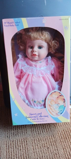 Vtg Heritage Mint Sweet and Innocent Collection Cuddle Me Babies Doll D240 New