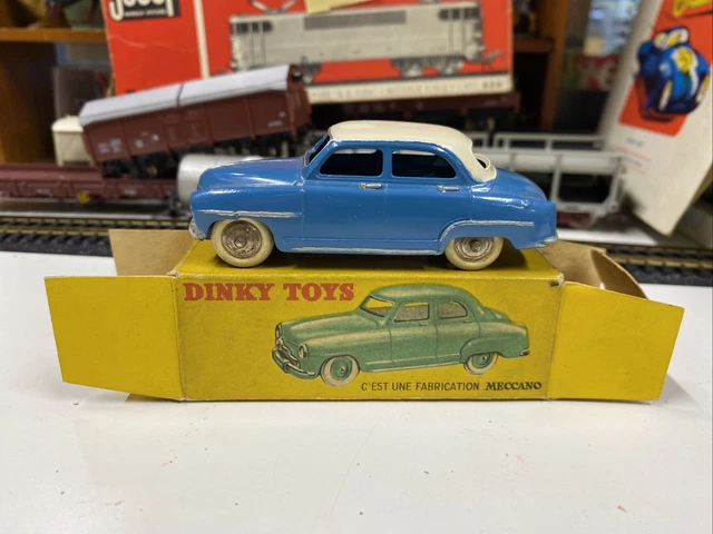 Voiture Miniature Dinky Toys Série 24 Simca Aronde 1951 - Réf. 24U, Verte, état De Jeu, Numéro 2
