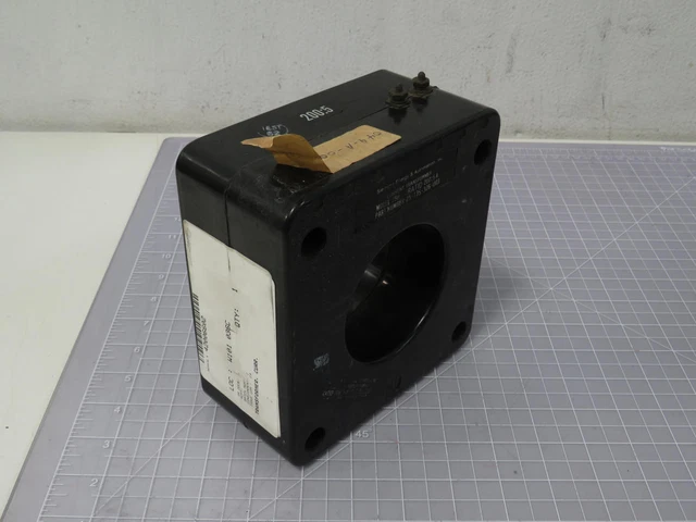Siemens 81CT20-003 25-135-326-003 Current Transformer Ratio 200:5 T194618