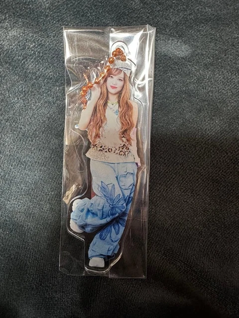 XG ALPHAZ TREASURE Trove Hinata Keychain Acrylic Stand Used [Age