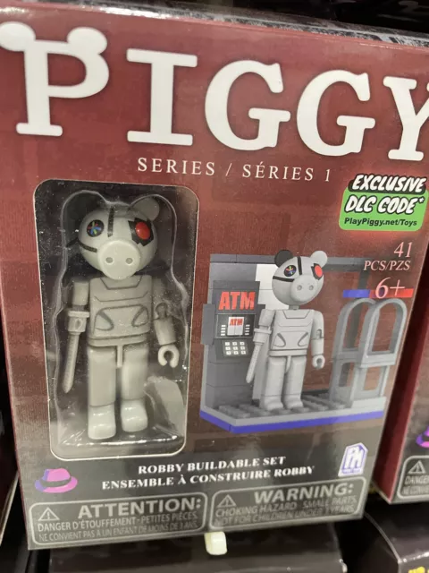 PIGGY Roblox Series 1 PIGGY Buildable Set with Exclusive DLC Code New