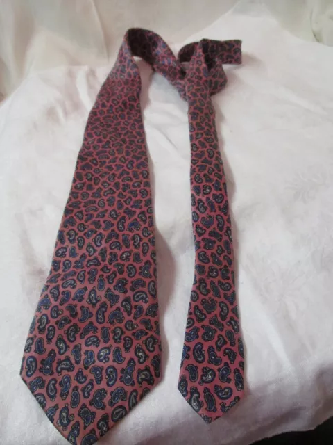 VINTAGE USA YVES Saint Laurent silk Neck Tie pink with blue Paisley $12 ...