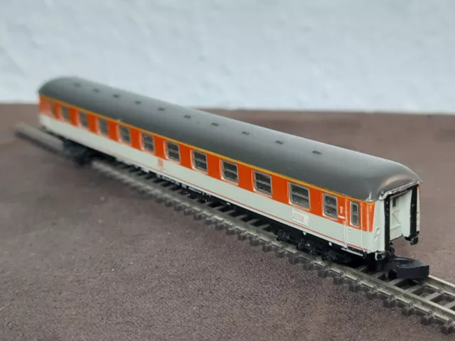 Märklin Spur z Schnellzugwagen 1.Klasse der Deutschen Bundesbahn (aus Set) 2
