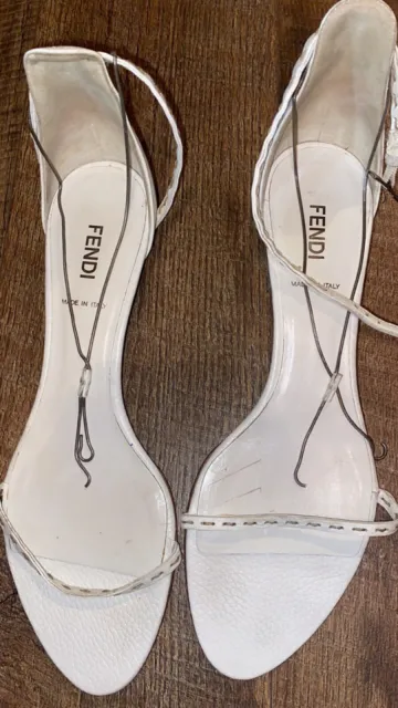 Fendi Women’s 8.5 (39)  White Kitten Heel Sandals