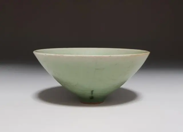 Chinese Song Dynasty Celadon Bowl / W 9.4[cm] / Pot Plate Ming Yuan Vase Qing