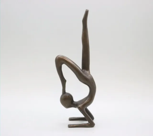 Mädchen Turnerin moderne Bronzefigur Bronze Skulptur (RE210)
