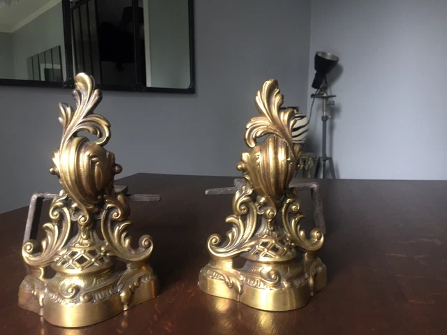 Ancienne Paire De Chenets En Bronze Ciselé Louis XVI époque
