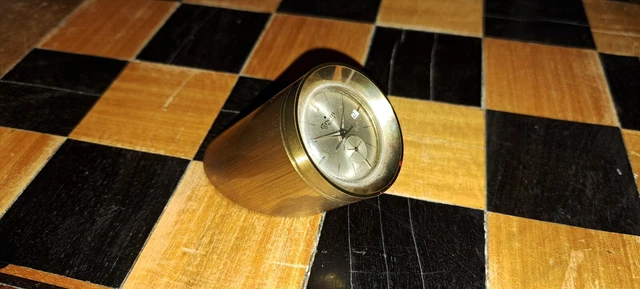 Orologio da tavolo in ottone, swiss made, marca Grein, anni '60 3