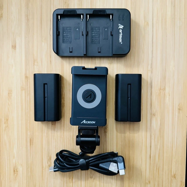 ACCSOON SeeMo Monitor Converter for iOS Device iPhone iPad And Batteries