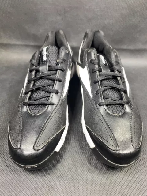 Reebok referee deals zig