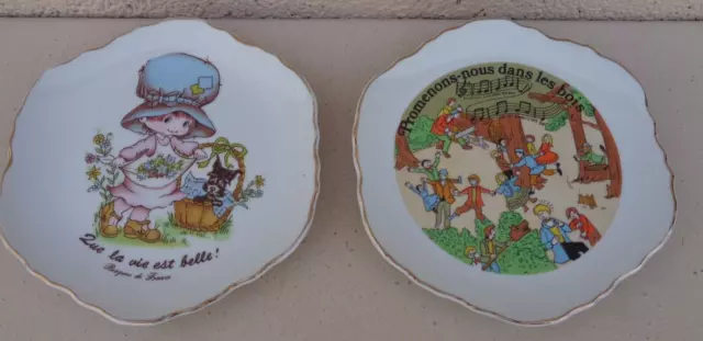 2 Assiettes en Porcelaine décorative