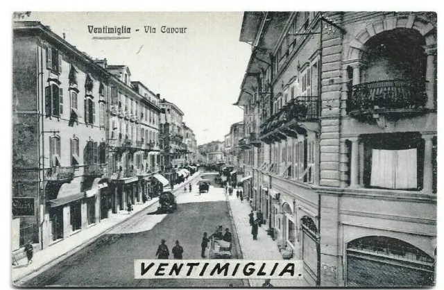 CARTOLINA DI VENTIMIGLIA ,VIA CAVOUR non viaggiata