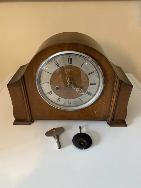 VINTAGE  SMITH ENFIELD MANTEL CLOCK ( Spares Or Repair)