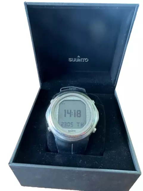 SUUNTO D9TX TITANIUM Dive Watch Computer 500.00 PicClick UK