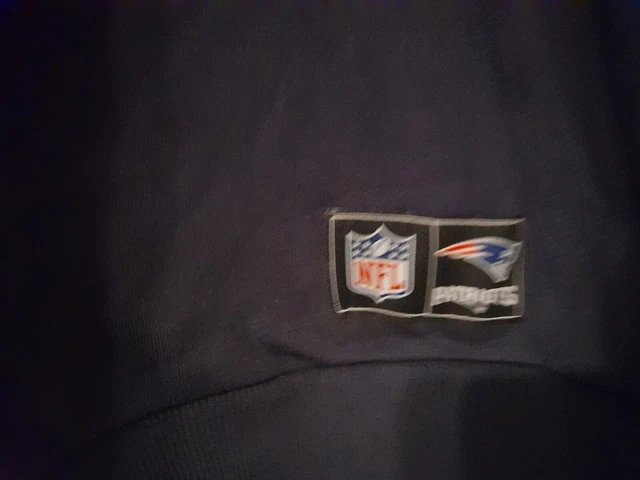 Official NFL New England Patriots Team Apparel Navy Hoodie Jumper NFL BNWT Large 2