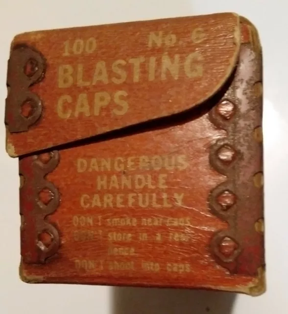 Antique Dupont Blasting Caps Box primitive box only great advertising display