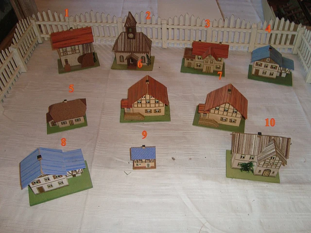 1x altes  Miniatur  Haus  Schmiede Pappe  Wünschendorf?    1950 Erzgebirge