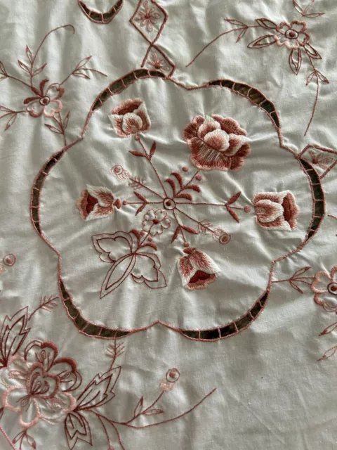 Vintage Pink Tablecloth Embroidered Cutwork & Appliqued floral