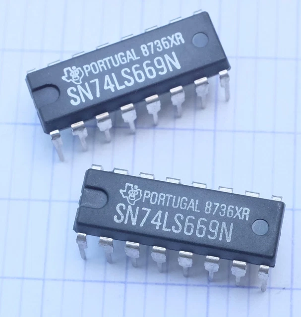 Lot De 2 Circuits Intégrés Texas Instruments CD74HC173E - DIP-16, Neufs Sous Emballage