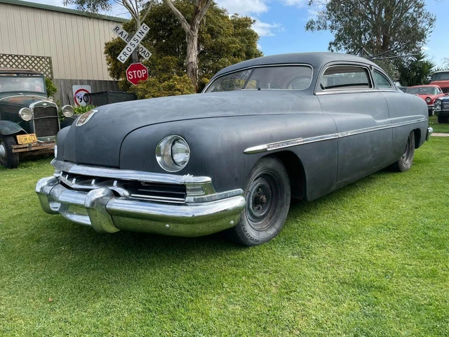 1951 Lincoln V8 Auto Chopped Coupe