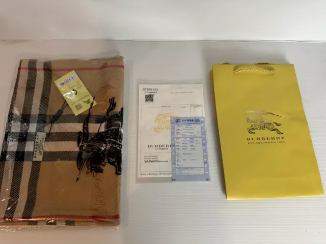 BURBERRY Cashmere Scarf Brand New Sealed Authentic With Bag And Receipt