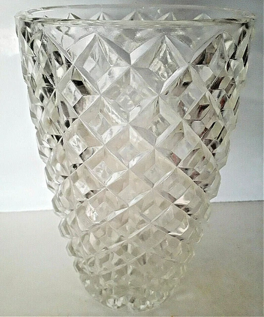 Vase En Verre Taillé Vintage - Hauteur 20 Cm - Style Classique Transparent - Occasion En Bon état