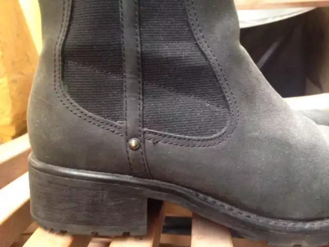 CHELSEA BOOTS CLARCKS CUIR 38 BOTTES BOTTINES VINTAGE COACHELLA clarks daim *
