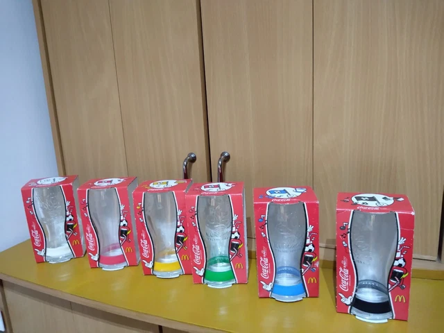 Nuovi 6 bicchieri Coca Cola Euro 2012 braccialetti colorati McDonald's
